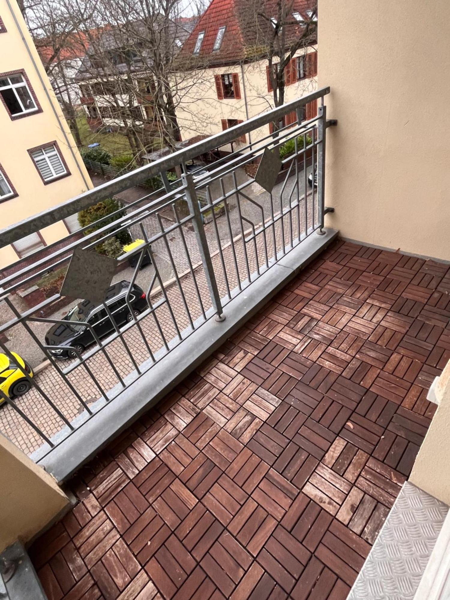 2 Raum Direkt Am Suedring Magdeburg